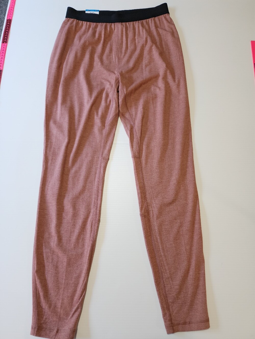 NWT Med Columbia Tunnel Springs Merino Wool Base Layer - Beetroot